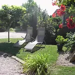 Ruhiges Mit Garten An Der Weinstrasse By Interhome *