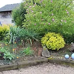 Holiday home Ruhiges Mit Garten An Der Weinstrasse By Interhome