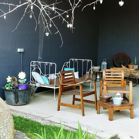 Ruhiges Mit Garten An Der Weinstrasse By Interhome