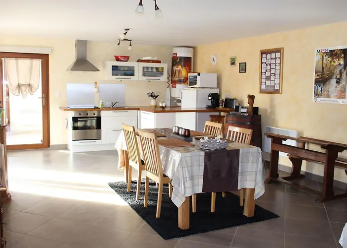 Ruhiges Mit Garten An Der Weinstrasse By Interhome Holiday home Scherwiller