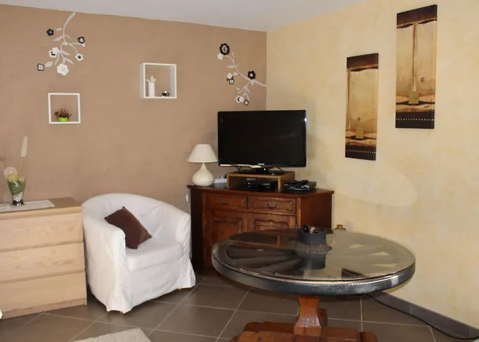 Ruhiges Mit Garten An Der Weinstrasse By Interhome Holiday home Scherwiller