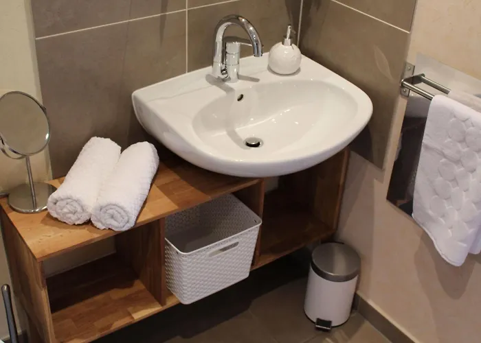 Ruhiges Mit Garten An Der Weinstrasse By Interhome Scherwiller