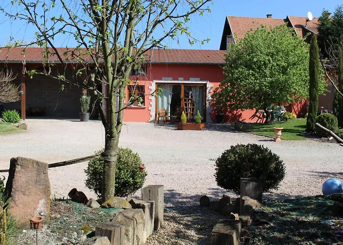 Ruhiges Mit Garten An Der Weinstrasse By Interhome *