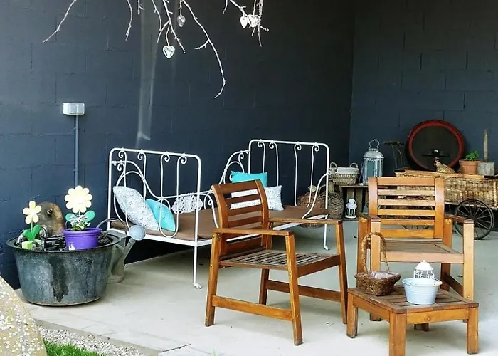 Ruhiges Mit Garten An Der Weinstrasse By Interhome